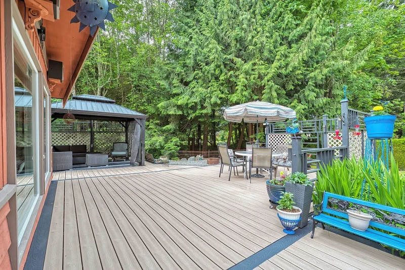 6241 Sechelt Inlet Road, Sechelt, BC V7Z 0L3, Sechelt, British Columbia, Canada. - Photo 11