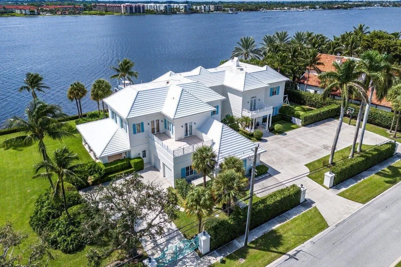 1275 Lands End Road, Lantana, Florida, United States. - Photo 17