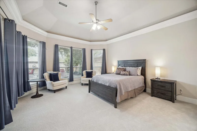 718 Marywood Chase, Houston, TX 77079, Houston, Texas, United States. - Photo 2