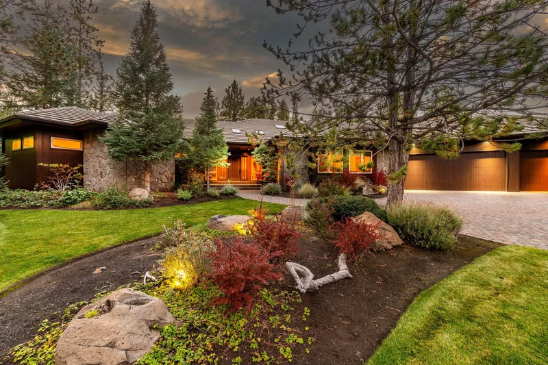 3237 NW Kidd, Bend, OR, 97703, USA, Bend, Oregon, United States. - Photo 32