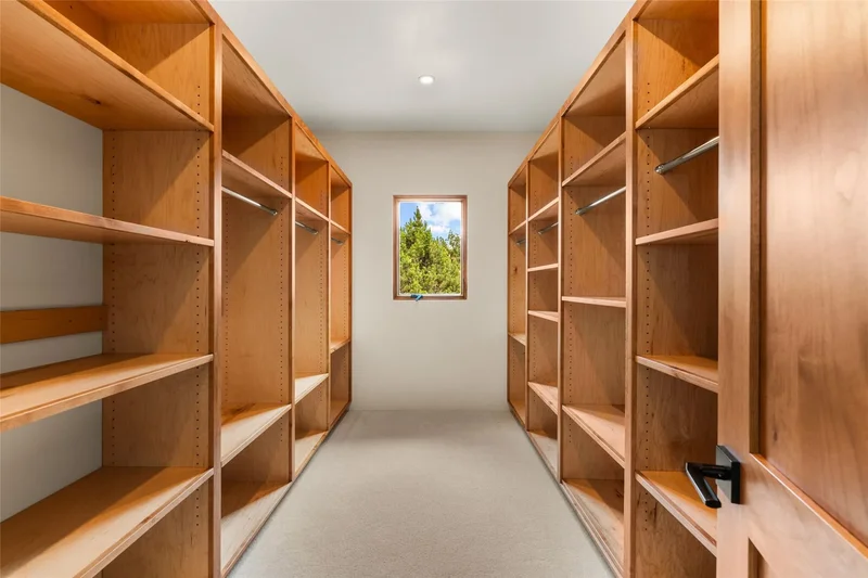 7 Plano Arbolito , Santa Fe, NM 87506, Santa Fe, New Mexico, United States. - Photo 28