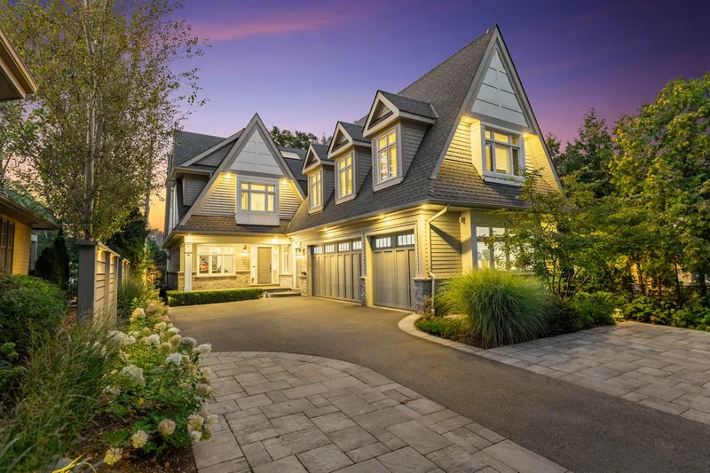 Set on prestigious Lakeshore Road in Roseland, one of Burlington's most sought-after neighbourhoods