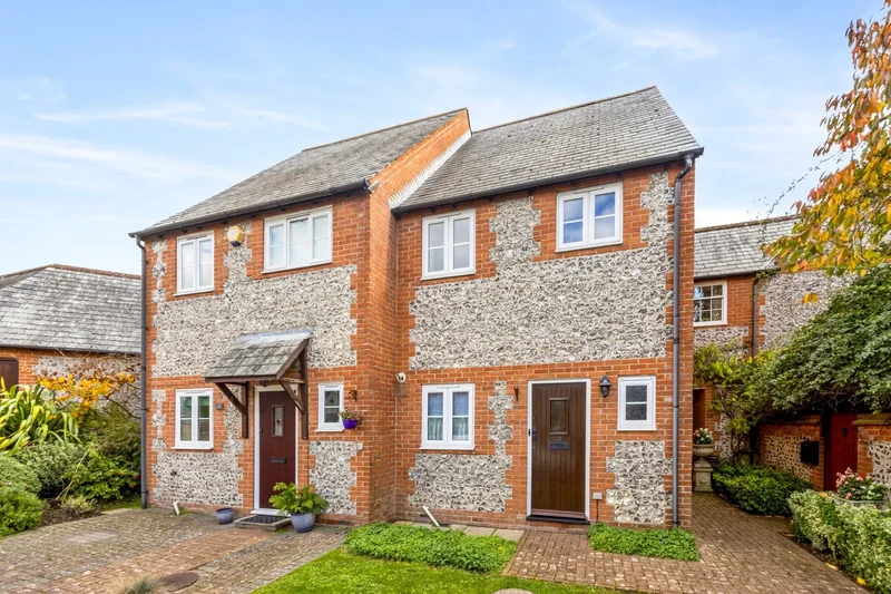 18 Old Patcham Mews, Brighton, BN1 8YW, Brighton and Hove, England, United Kingdom. - Photo 2