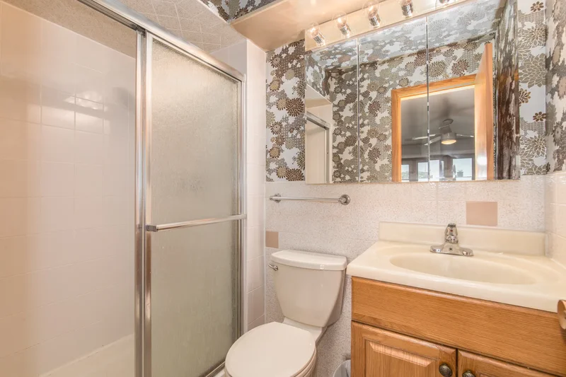 5818 N Octavia Avenue , Chicago, IL 60631, Chicago, Illinois, United States. - Photo 8