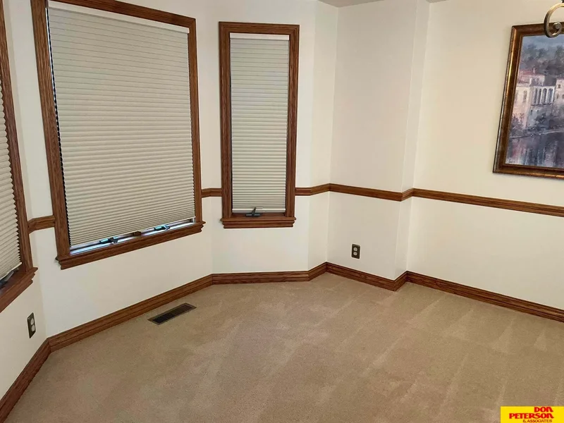 1280 N Bristolwood Drive, Fremont, NE 68025, Fremont, Nebraska, United States. - Photo 2