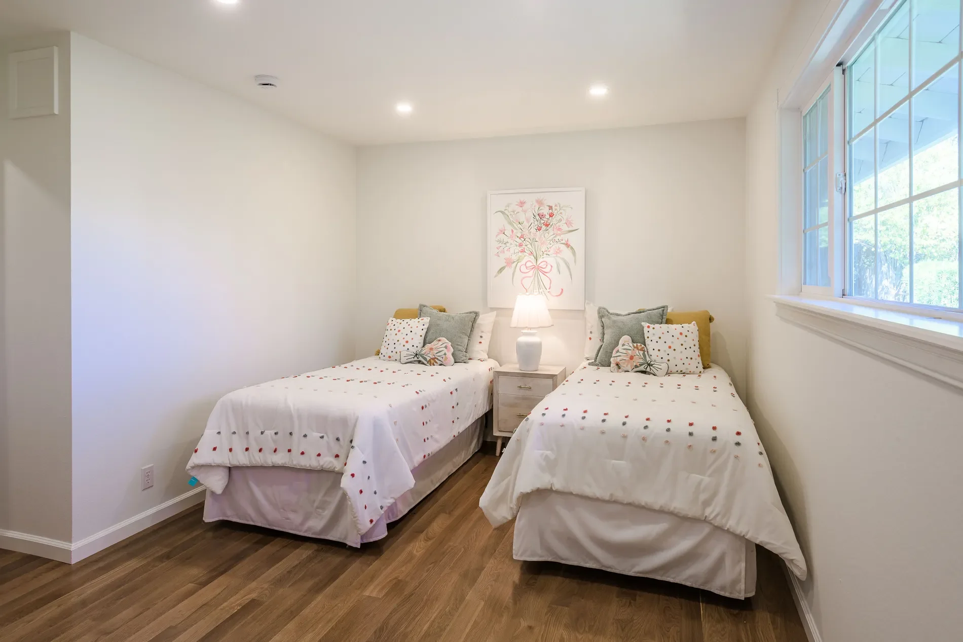1597 Edgewood Drive , Palo Alto, CA 94303, East Palo Alto, California, United States. - Photo 18