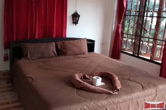 Lanta School Beach Resort - Cozy 14 Room Tropical Resort + 1 Additional Rai of Land for Sale in Koh
