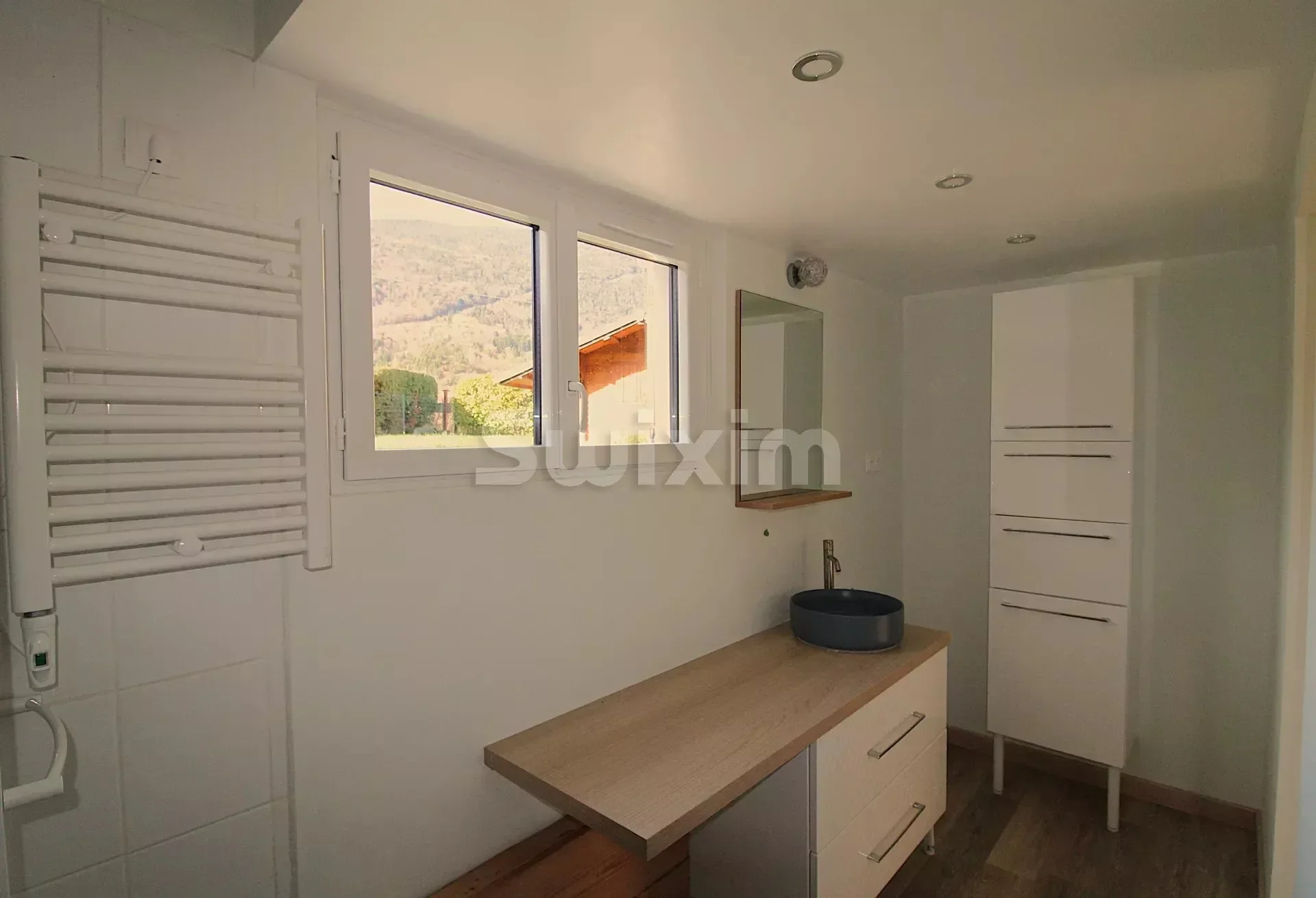 Gallery photo 4