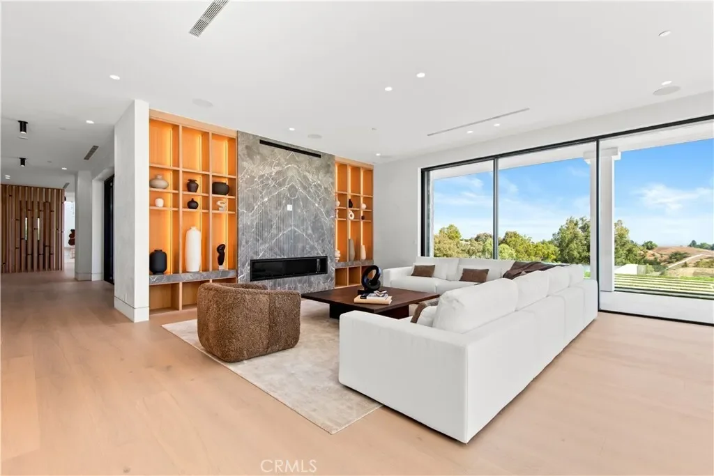 5340 WHITMAN Road, Hidden Hills, California, United States. - Photo 32