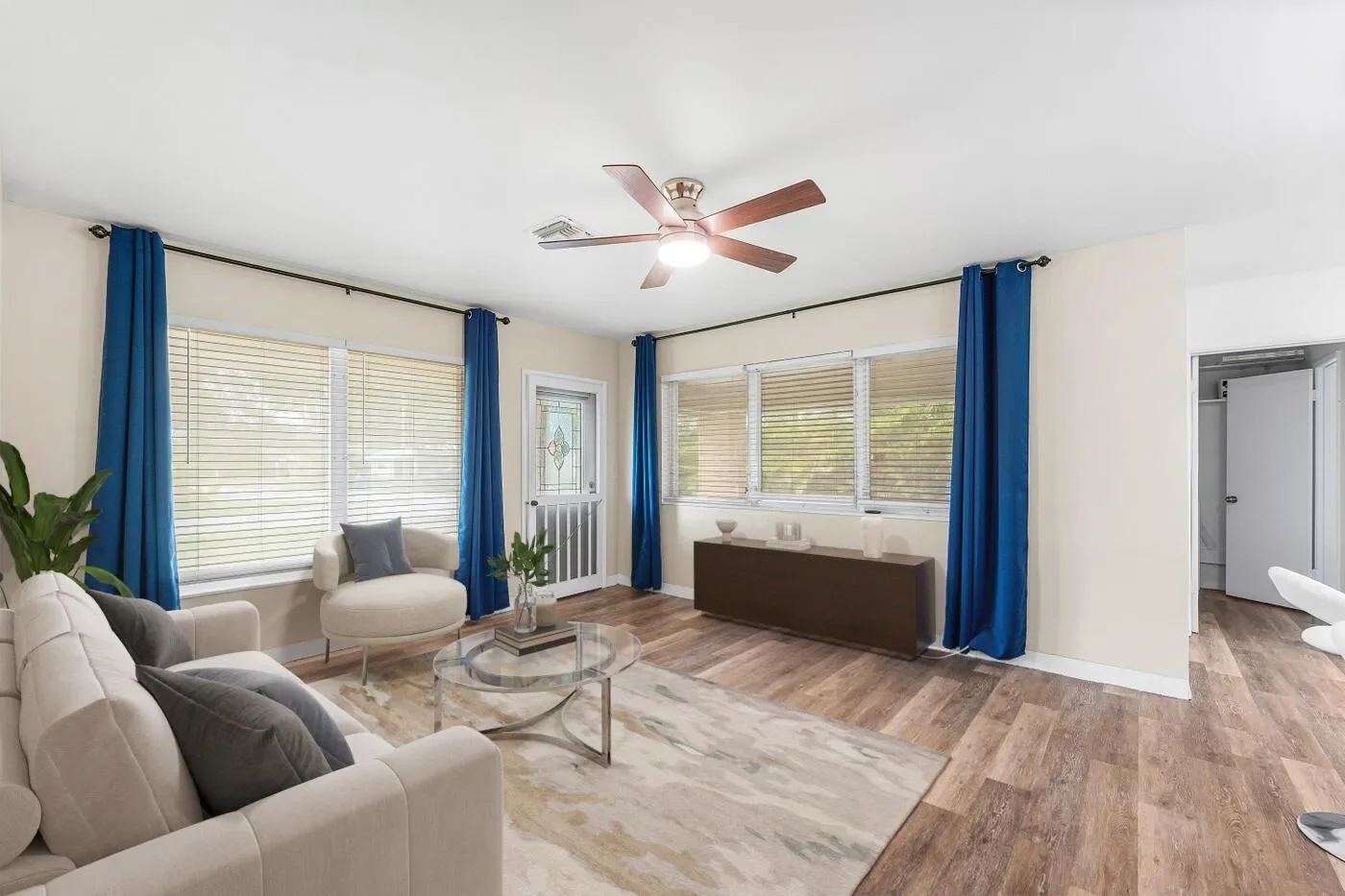 4780 NE 8th Terrace, Oakland Park, Florida, United States. - Photo 3