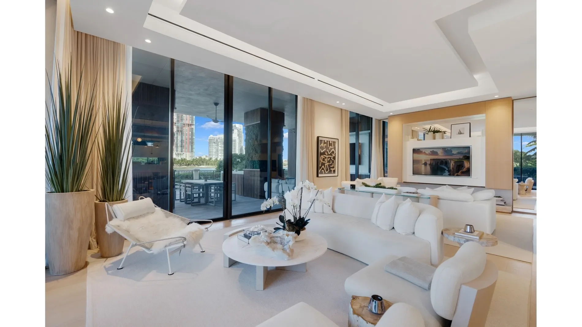 6800 Fisher Island Dr, Miami Beach, Florida, United States. - Photo 11