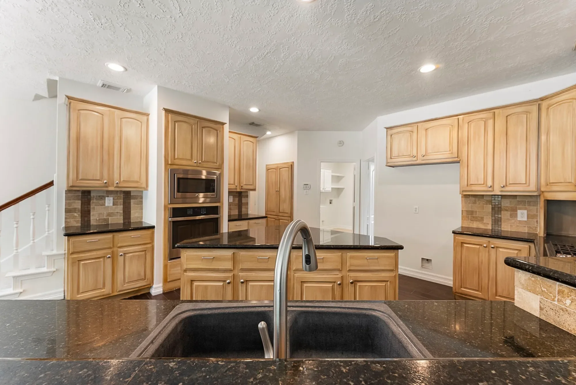 13276 Brookfield Lane, Conroe, TX 77302, Conroe, Texas, United States. - Photo 10