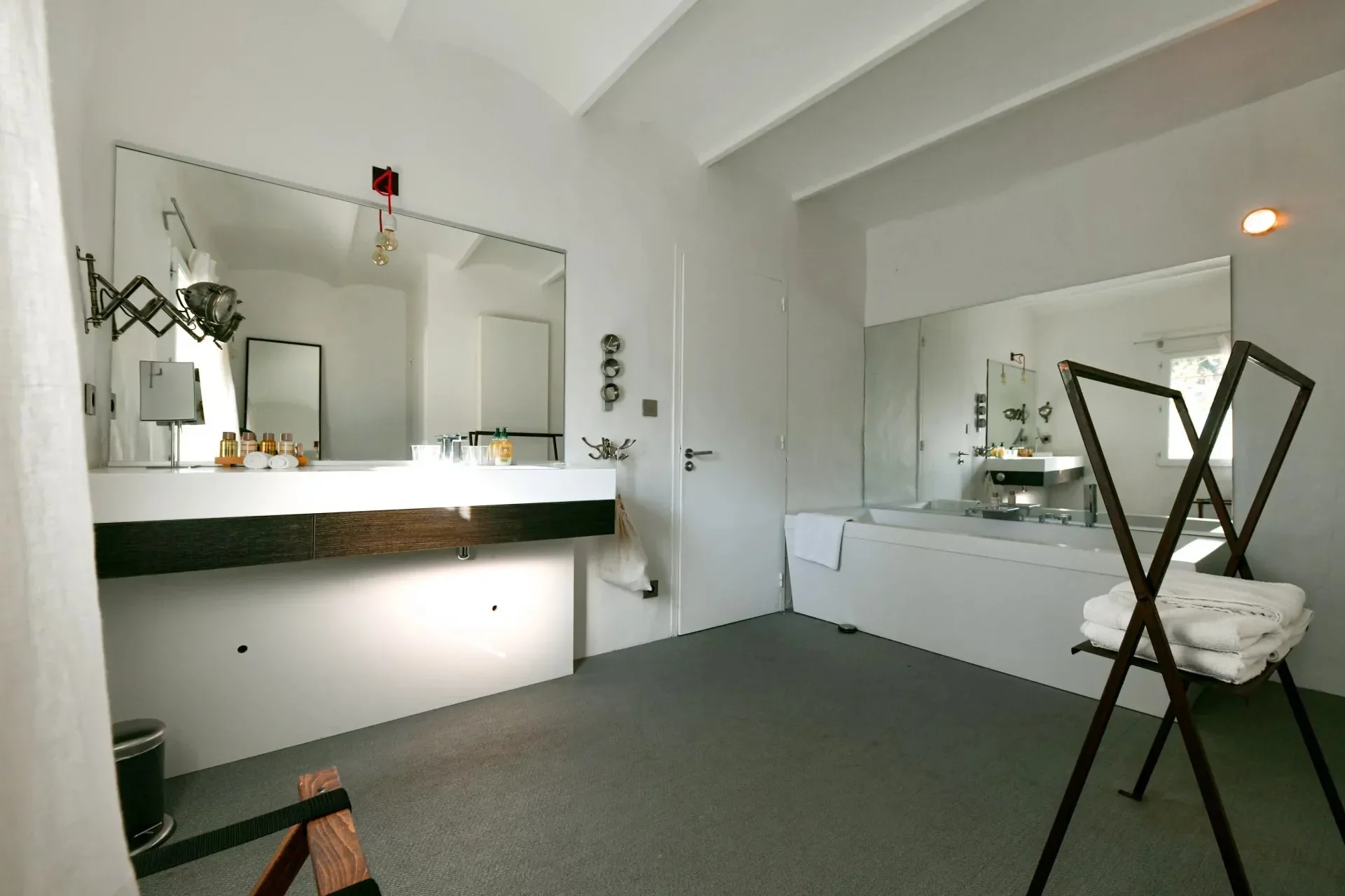 Gallery photo 10