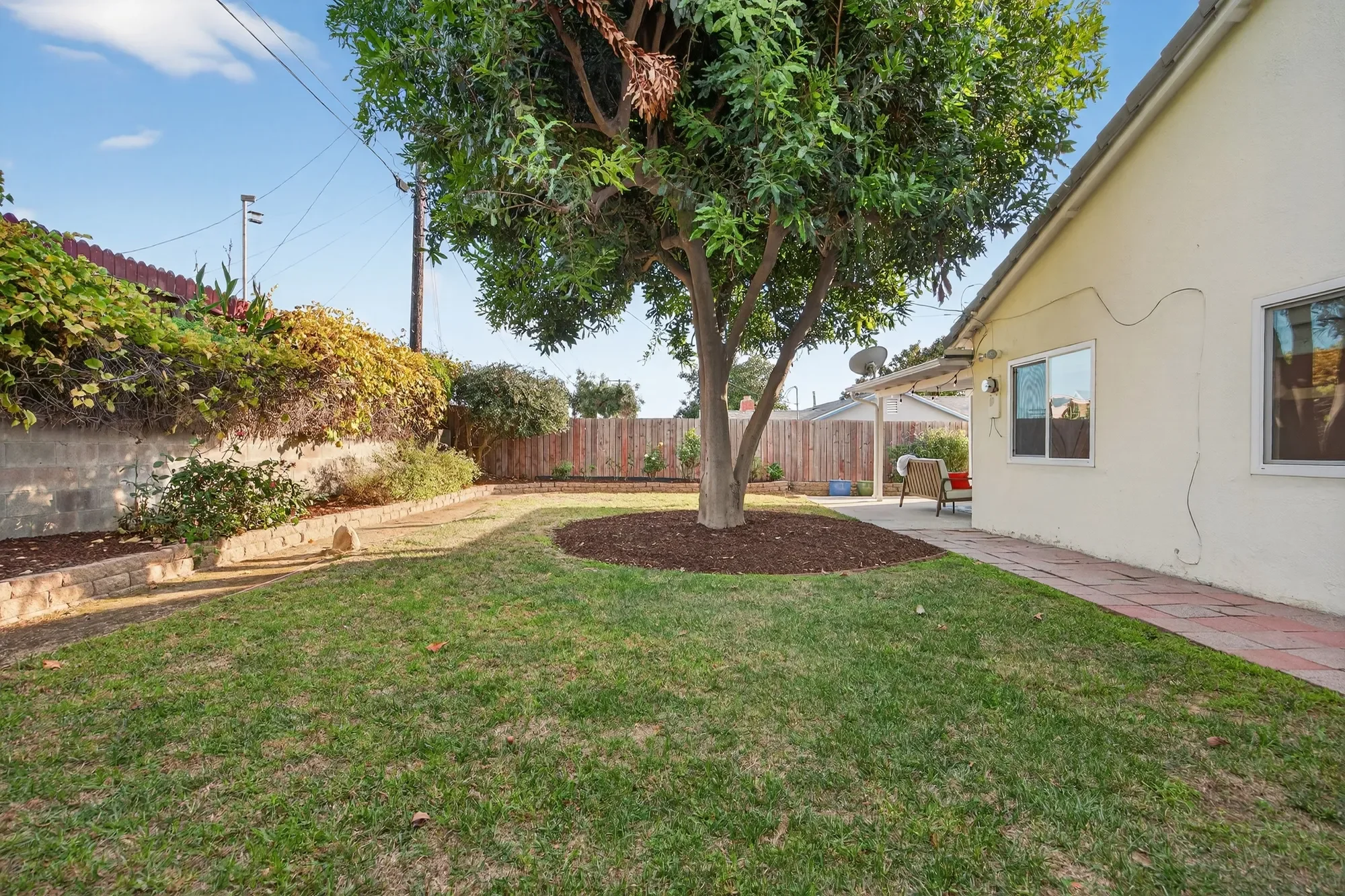 412 Dayloma Avenue , Ventura, CA 93003, Ventura, California, United States. - Photo 38