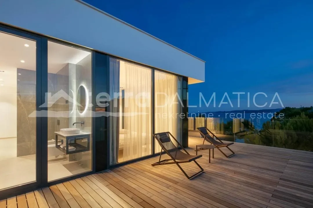 Gallery photo 2