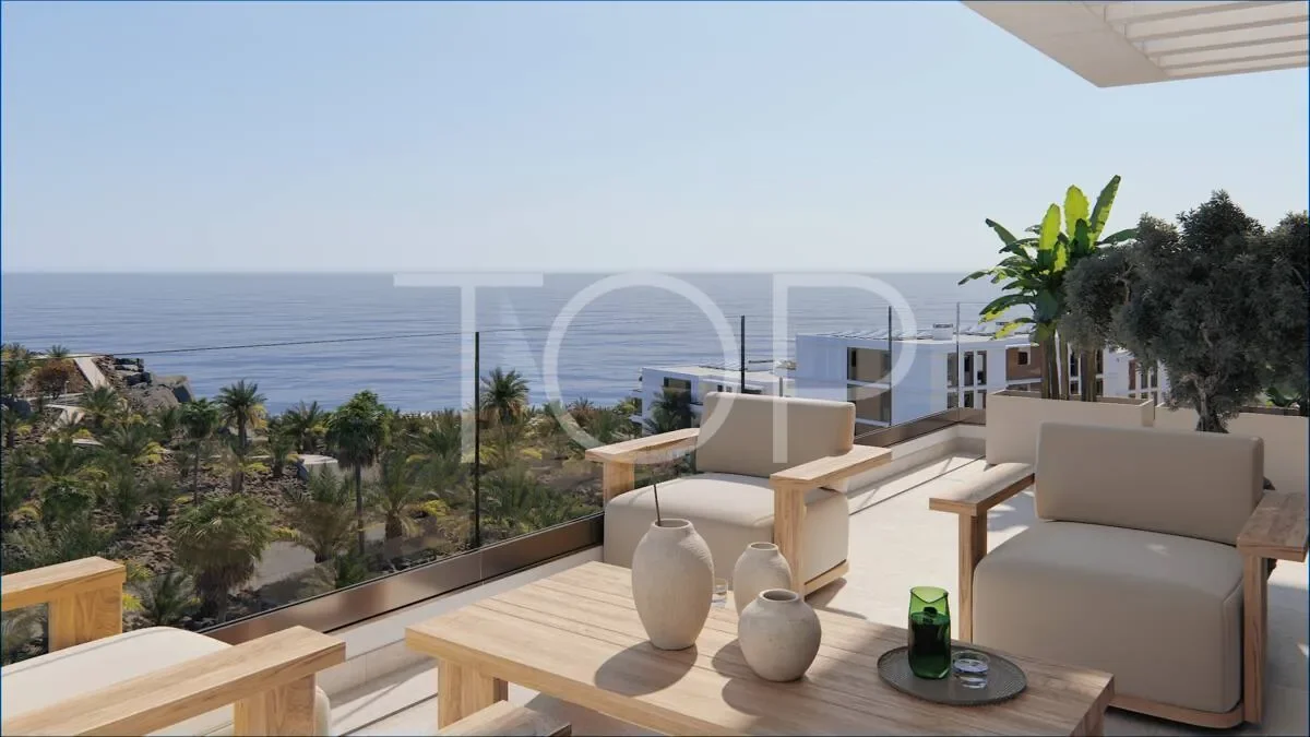 Exterior photo 10