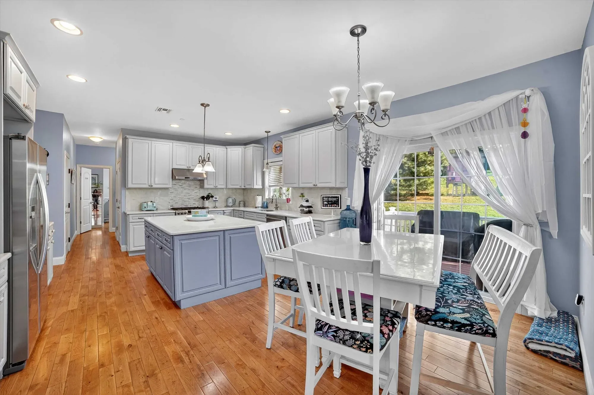 6 Clarion Drive, White Plains, NY, 10603, USA, White Plains, New York, United States. - Photo 2