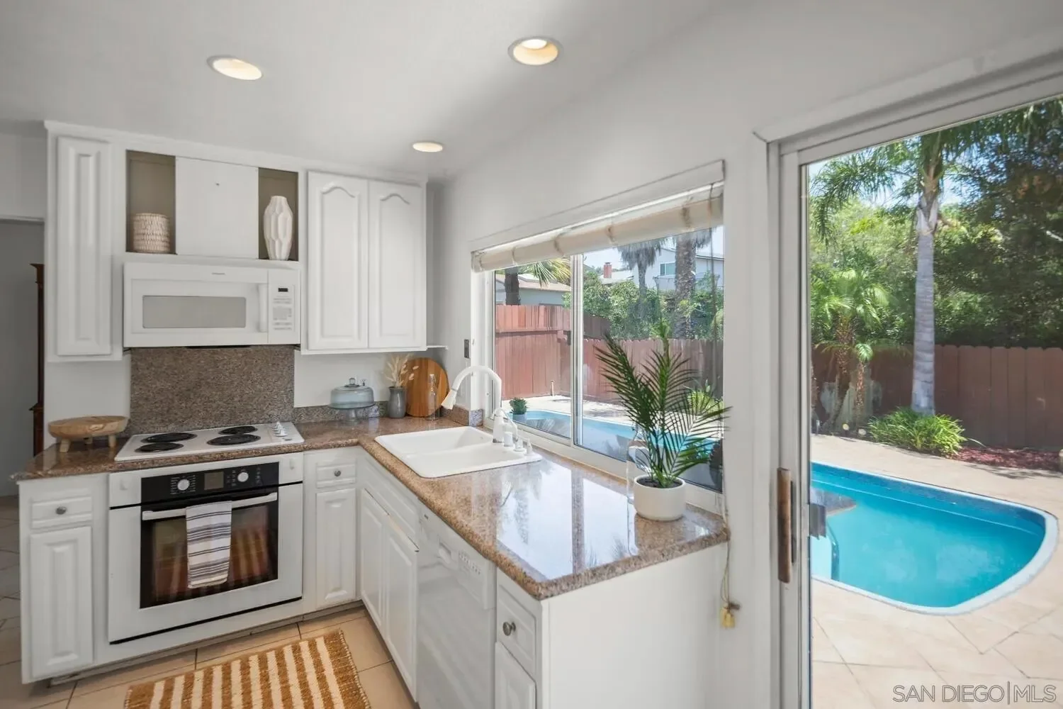 4135 Huerfano Ave, San Diego, California, United States. - Photo 19