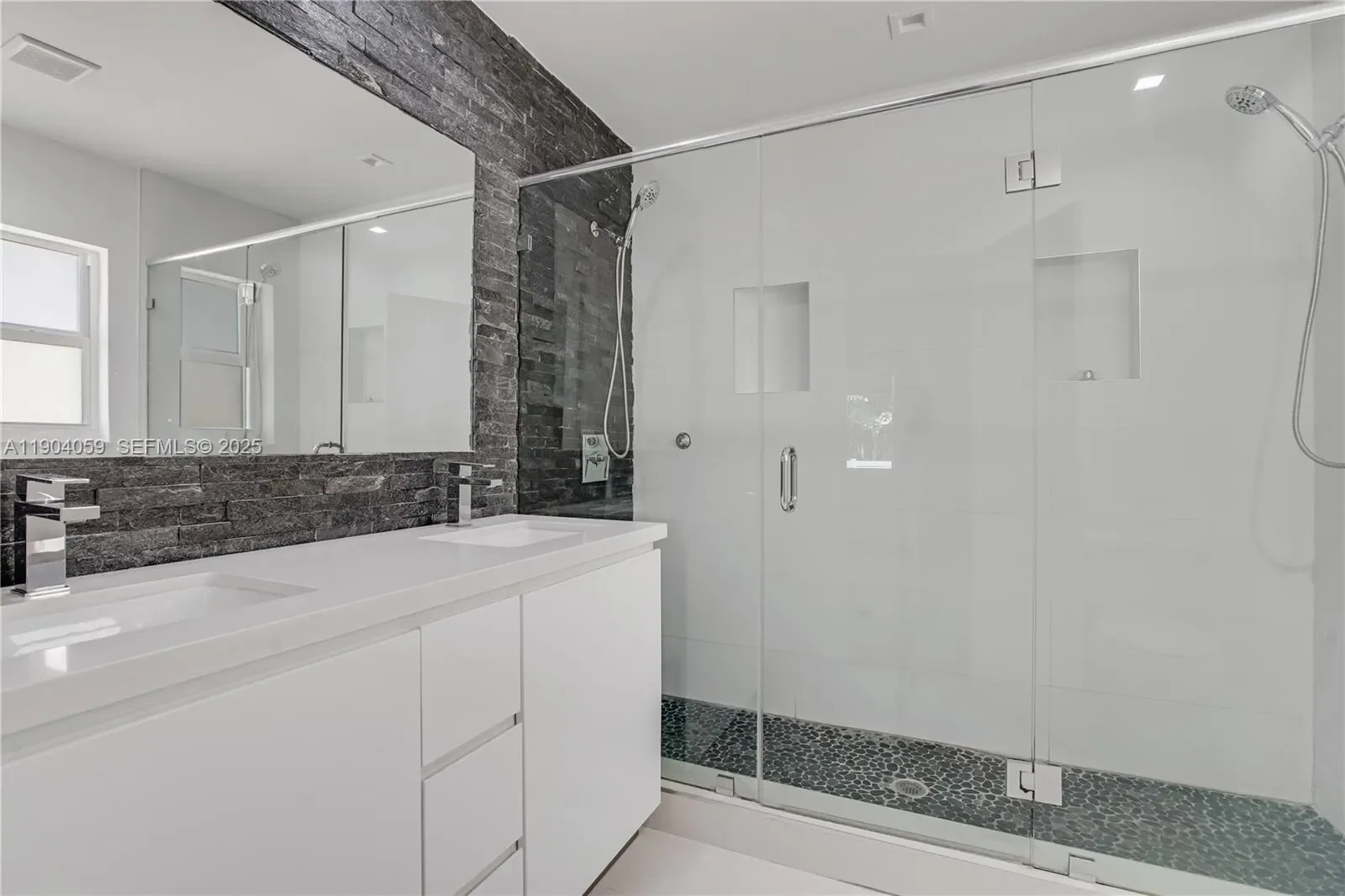 8851 Froude Ave, Bal Harbour, Florida, United States. - Photo 27