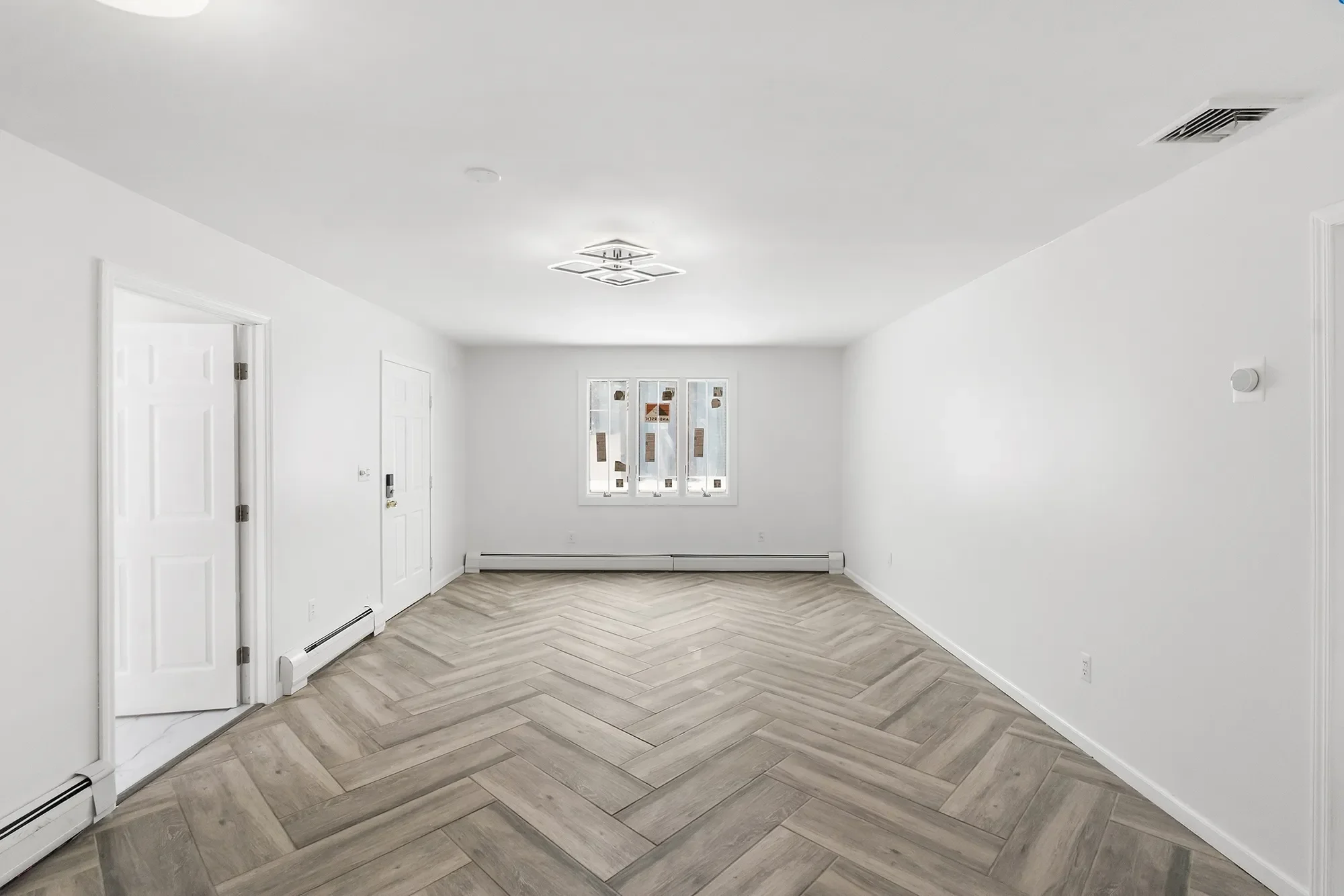 Gallery photo 4