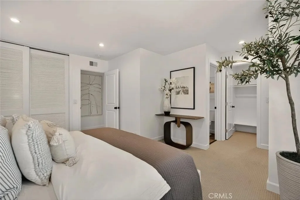 2428 Vista Hogar, Newport Beach, California, United States. - Photo 6