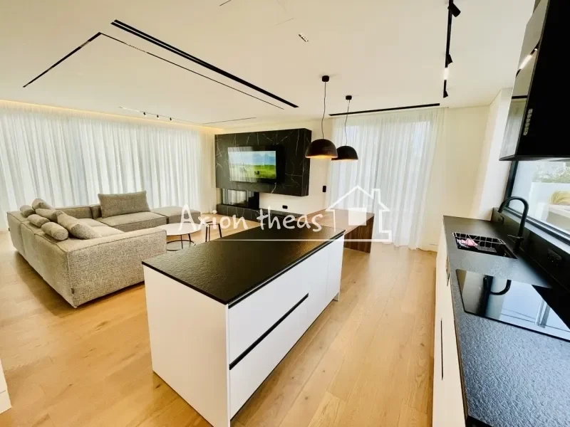 Gallery photo 2
