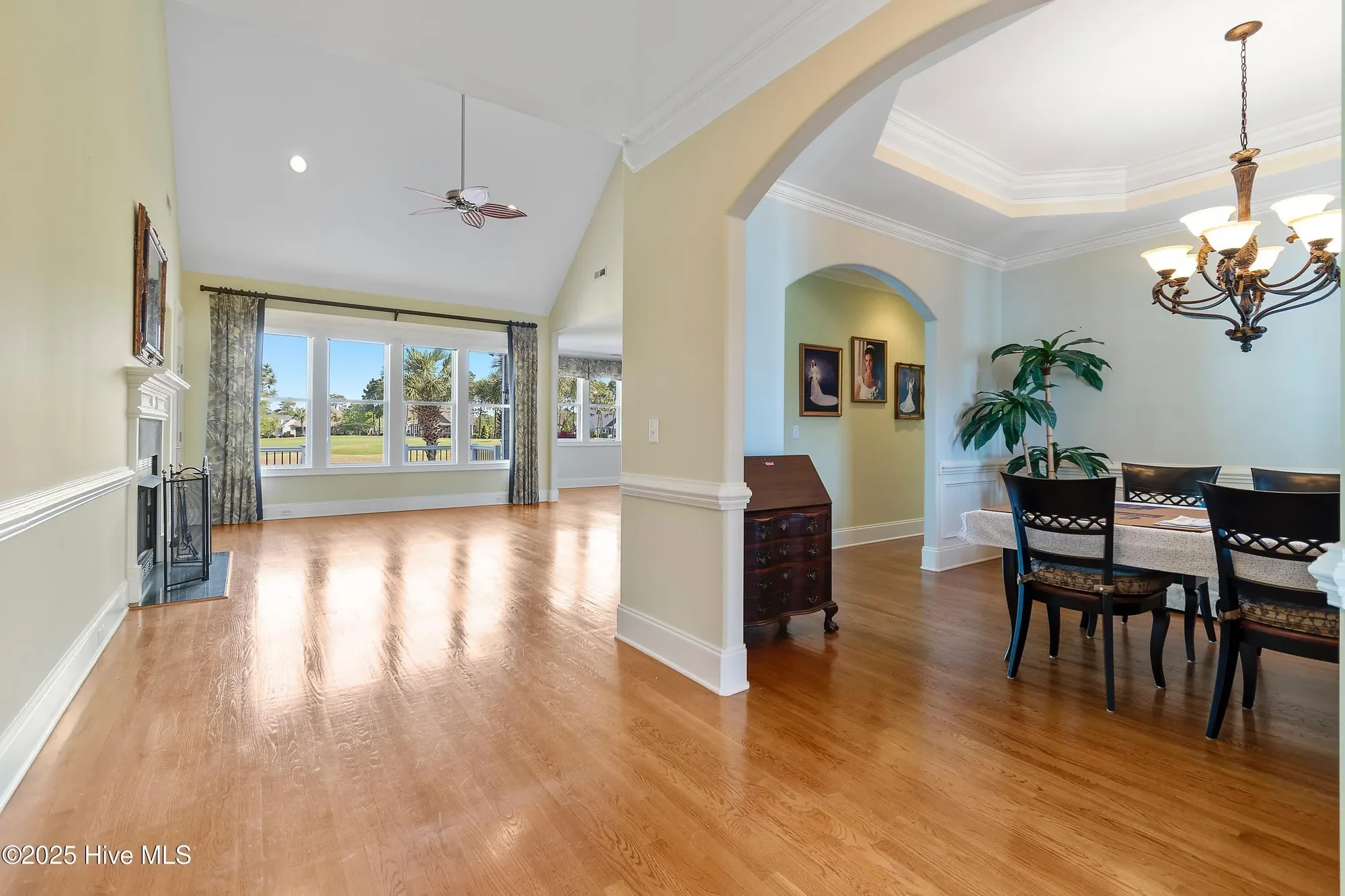 Gallery photo 10