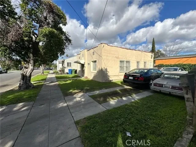 10904 S Spring, Los Angeles, CA 90061, Los Angeles, California, United States. - Photo 6
