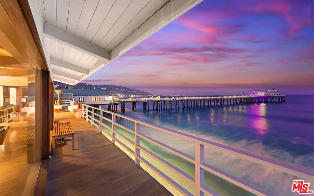 23018 Pacific Coast Highway, Malibu, California, United States. - Photo 30