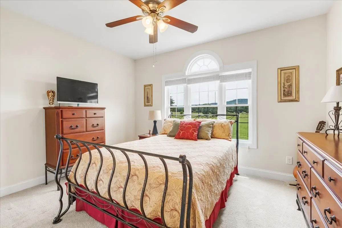 379 Hooper Road, Winchester, TN 37398, Estill Springs, Tennessee, United States. - Photo 13