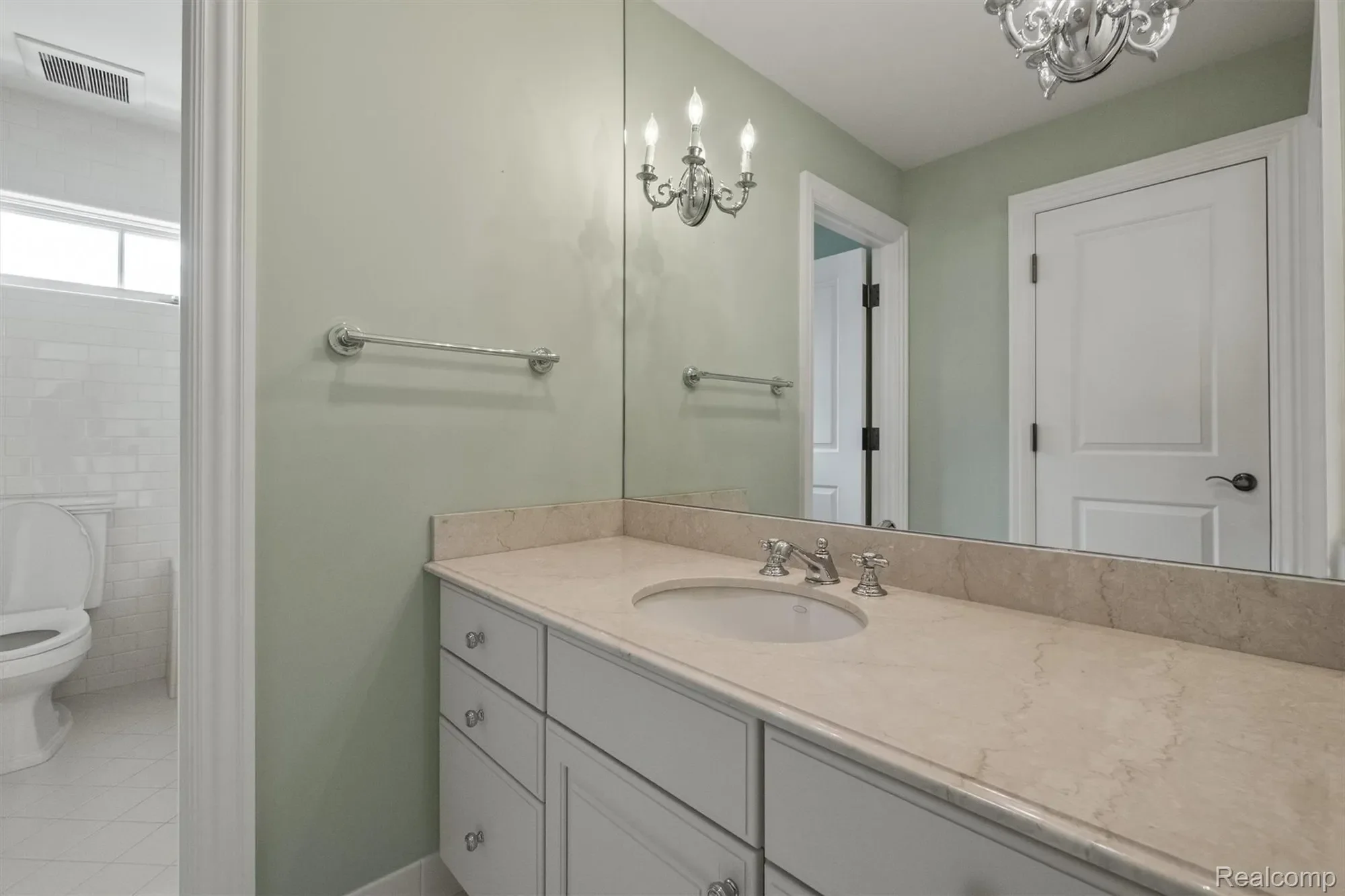 2921 Turtle Pond Court, Bloomfield Hills, MI 48302, Bloomfield Hills, Michigan, United States. - Photo 42