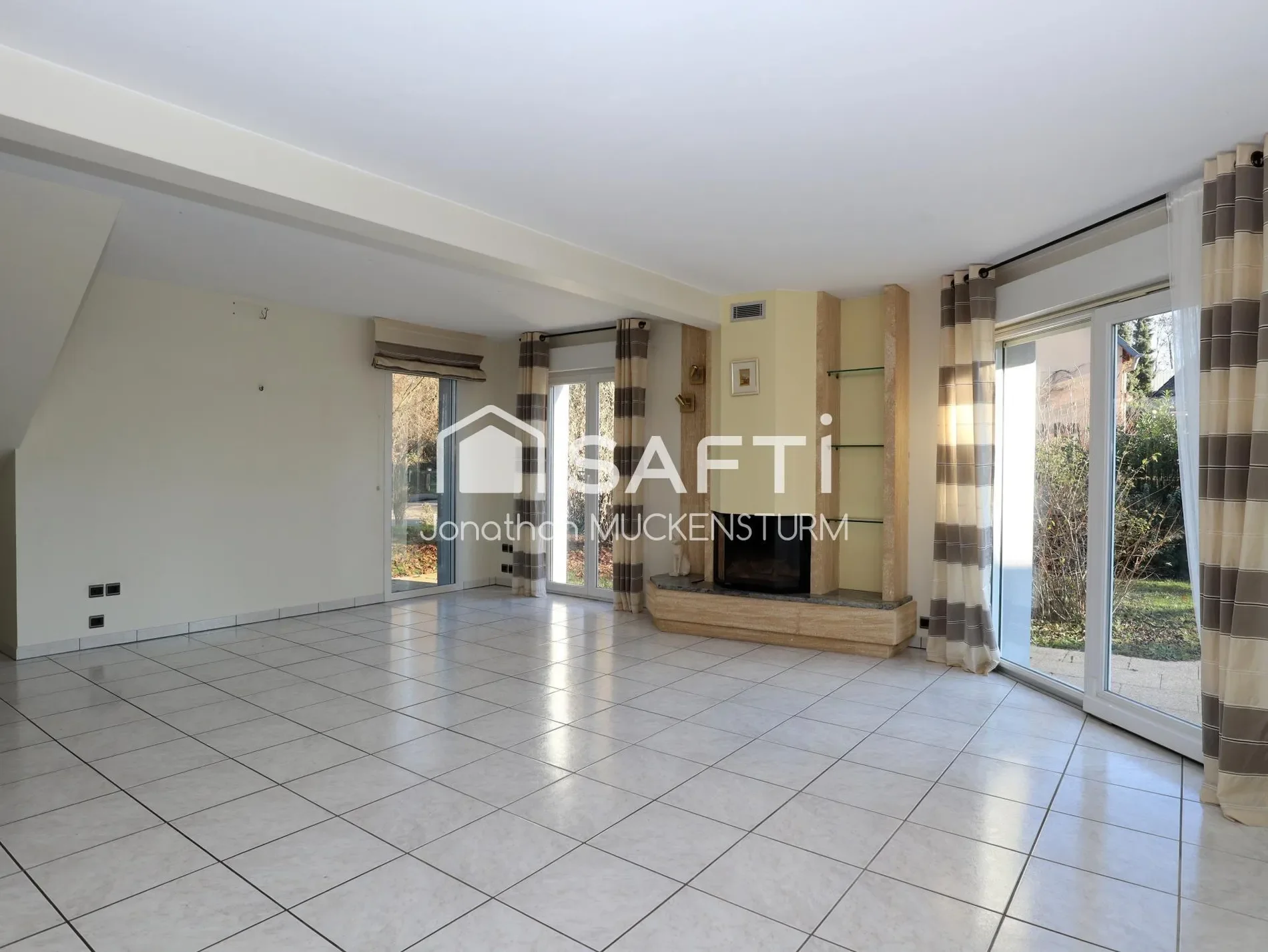 Gallery photo 1