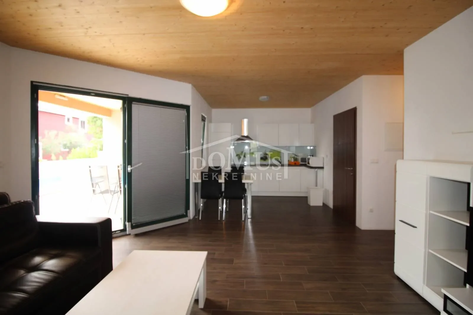 Gallery photo 6