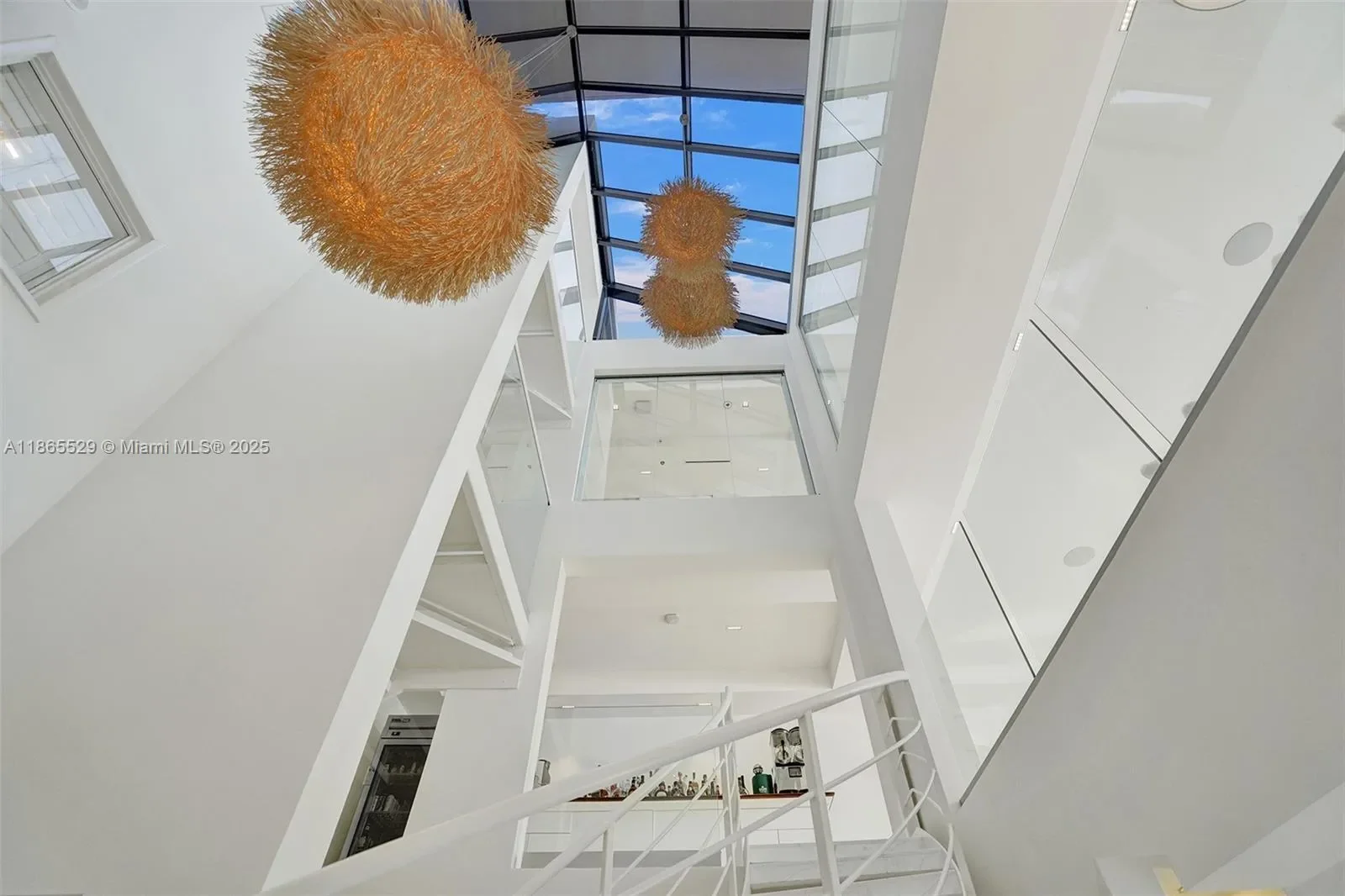 1000 Venetian Way, #TH101, Miami, Florida, United States. - Photo 20