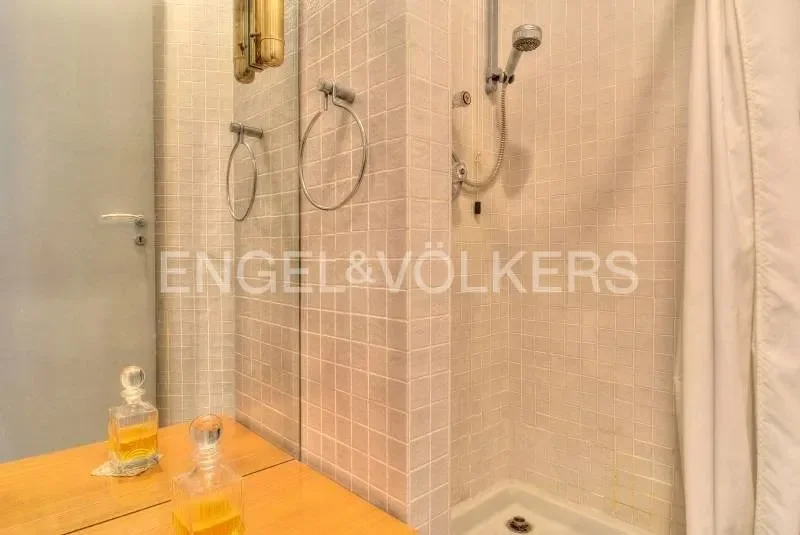 Gallery photo 3