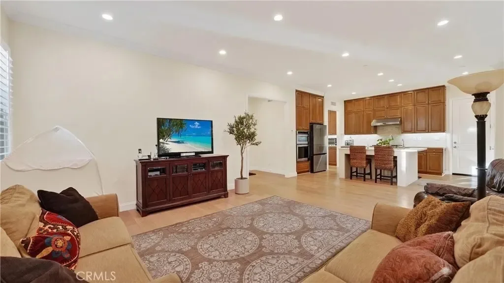 72 Honeyflower, Irvine, California, United States. - Photo 1