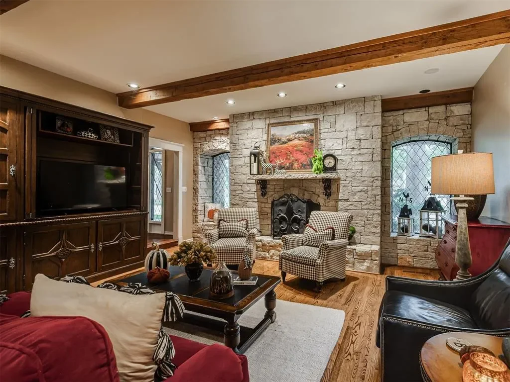 1902 Pin Oak Circle, Norman, OK 73072, Norman, Oklahoma, United States. - Photo 44