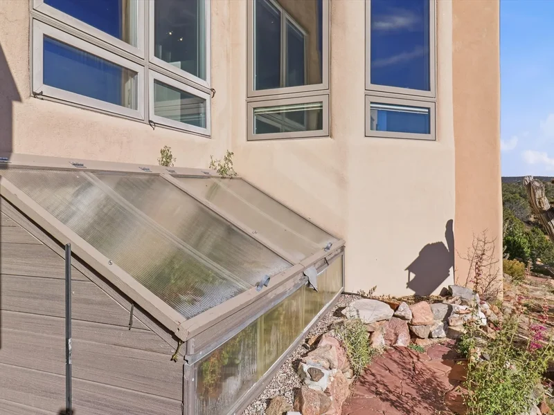 21 Buen Pastor, Santa Fe, NM 87508, Santa Fe, New Mexico, United States. - Photo 45
