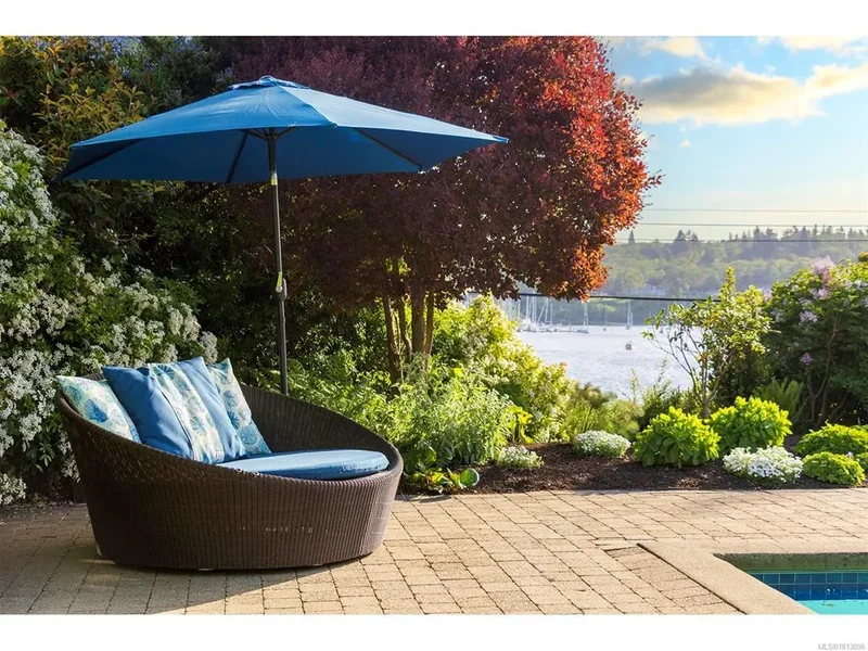 2766 Sea View Rd, Saanich, BC, V8N1K8, CANADA, Saanich, British Columbia, Canada. - Photo 29