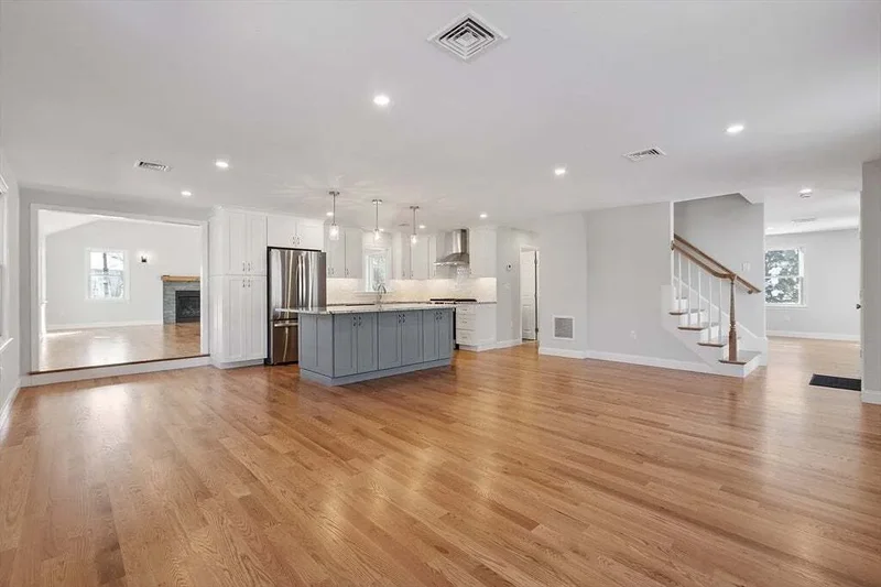 37 Montview Road, Chelmsford, MA 01824, Chelmsford, Massachusetts, United States. - Photo 10