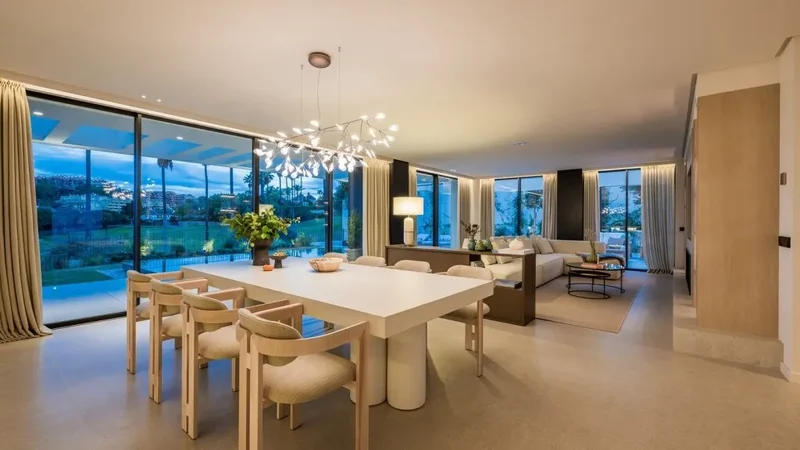 Nueva Andalucía, Málaga, Puerto Banus, Marbella, Spain. - Photo 17