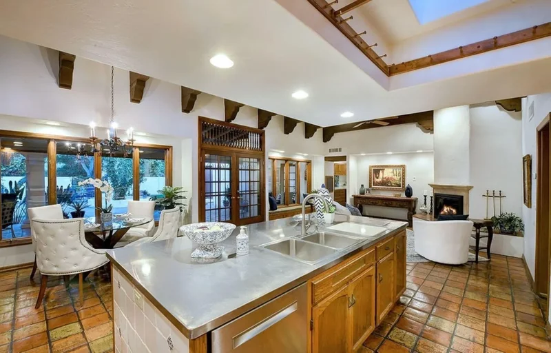 6135 E Miramar Drive , Tucson, AZ 85715, Tucson, Arizona, United States. - Photo 27