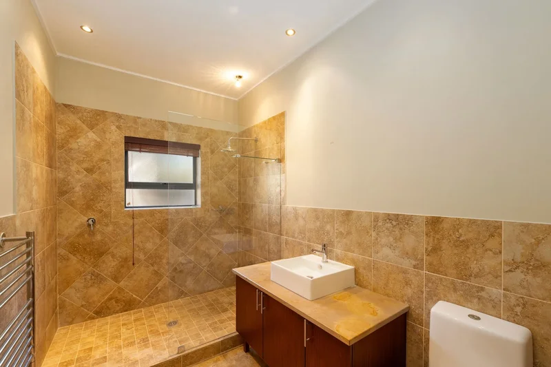 9 Valley Cul De Sac, Cape Town, Western Cape, South Africa. - Photo 50
