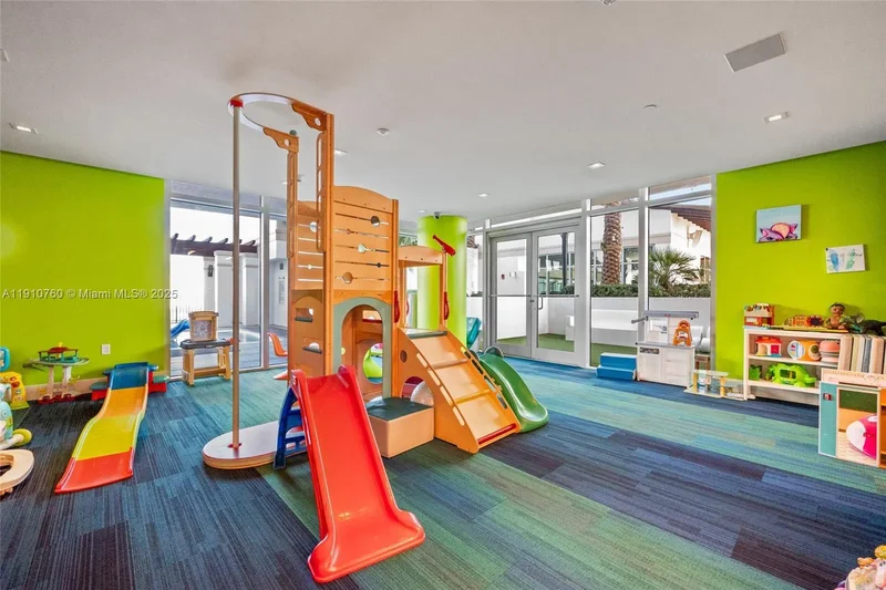 330 Sunny Isles Blvd, Golden Beach, Florida, United States. - Photo 30