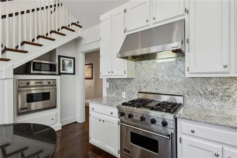 16 Walker Terrace NE, Atlanta, Georgia, United States. - Photo 21