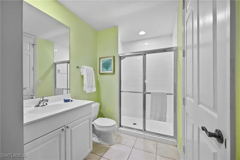400 Flagship Drive 305, Naples, Florida, United States. - Photo 42