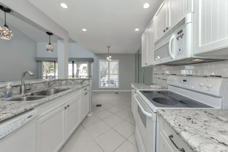 1555 Tarpon Center Drive , 255, Venice, FL 34285, Venice, Florida, United States. - Photo 18