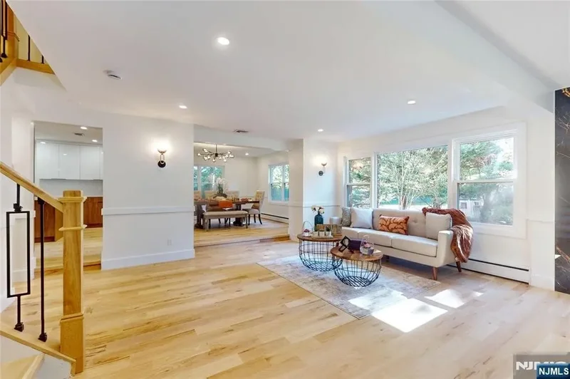 16 Columbine Road, Paramus, NJ, 07652, USA, Paramus, New Jersey, United States. - Photo 13