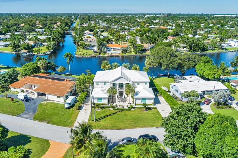 7923 Pine Tree Lane, West Palm Beach, Florida, United States. - Photo 58