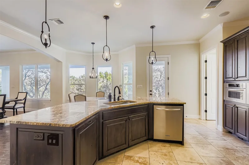 1415 Roaring FRK, Leander, Texas, United States. - Photo 8